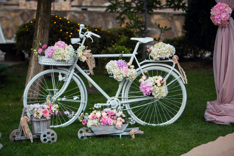 自転車いっぱいの花